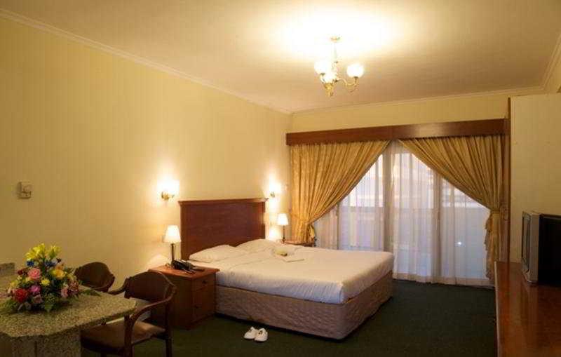 Al Mas Hotel Apartments Dubai Dış mekan fotoğraf